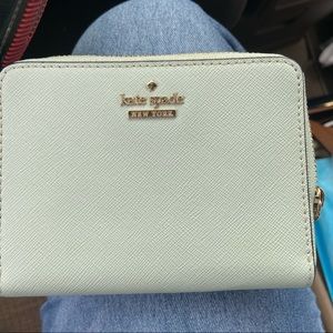 ⛔️SOLD⛔️Kate Spade coin purse